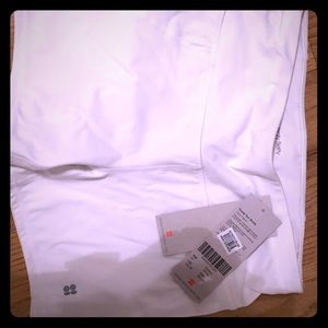 Sweaty Betty short short size xs white